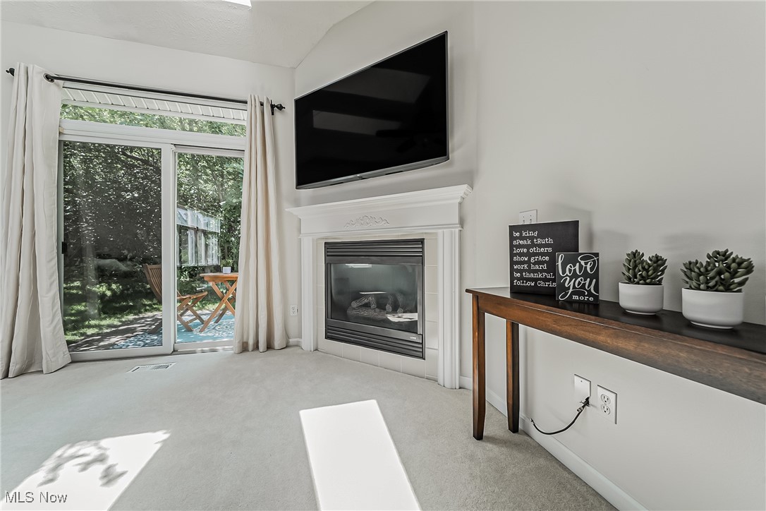 5760 Emerald Ridge A