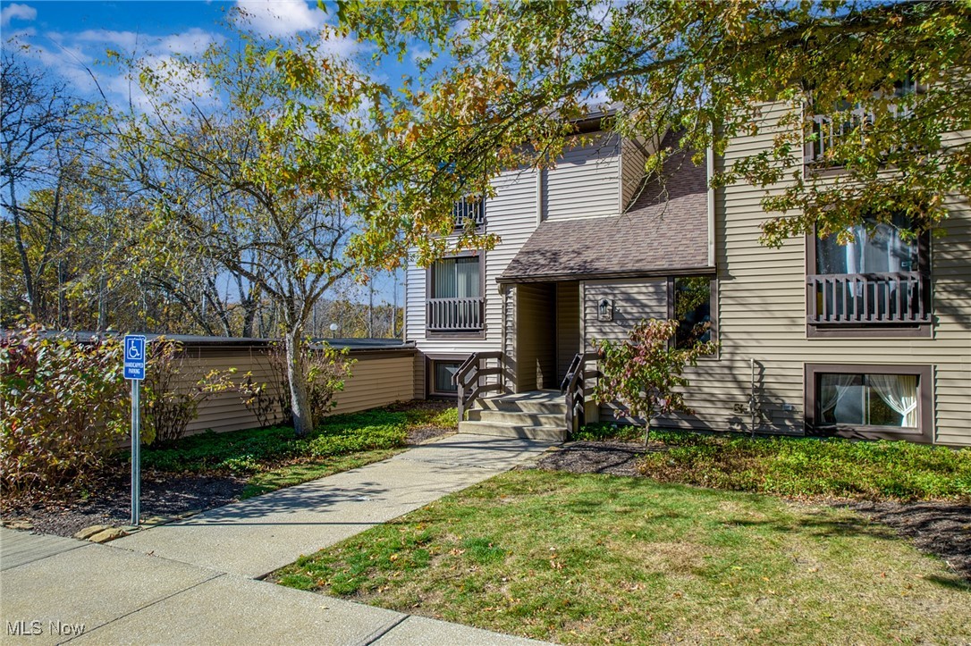 1105 Canyon View Road 106