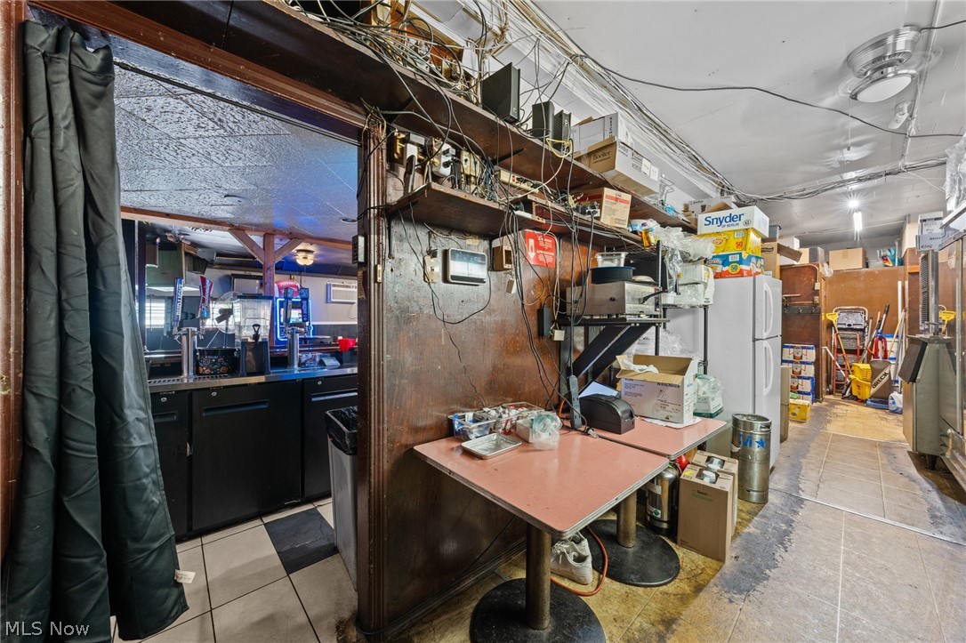 3614 E 65th Street