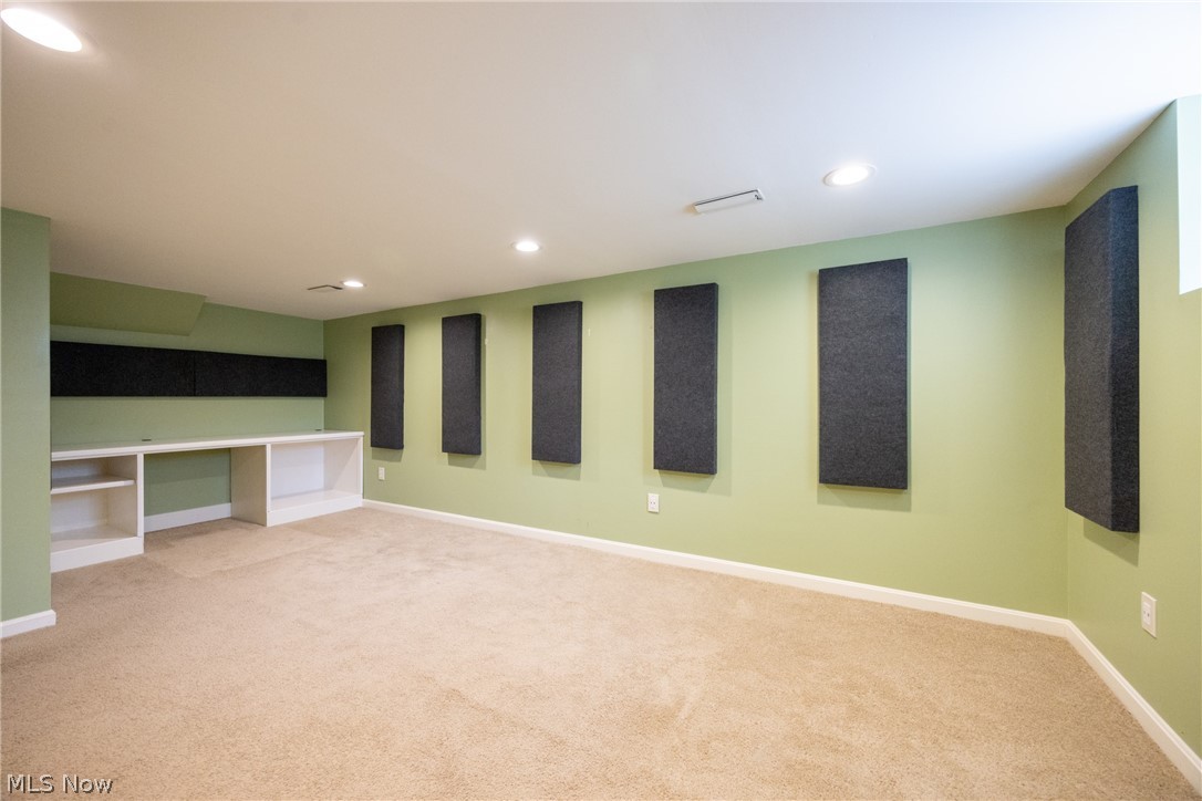 6547 Vallevista Drive