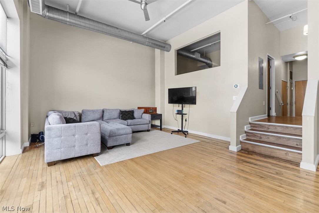 1951 W 26th Street 205