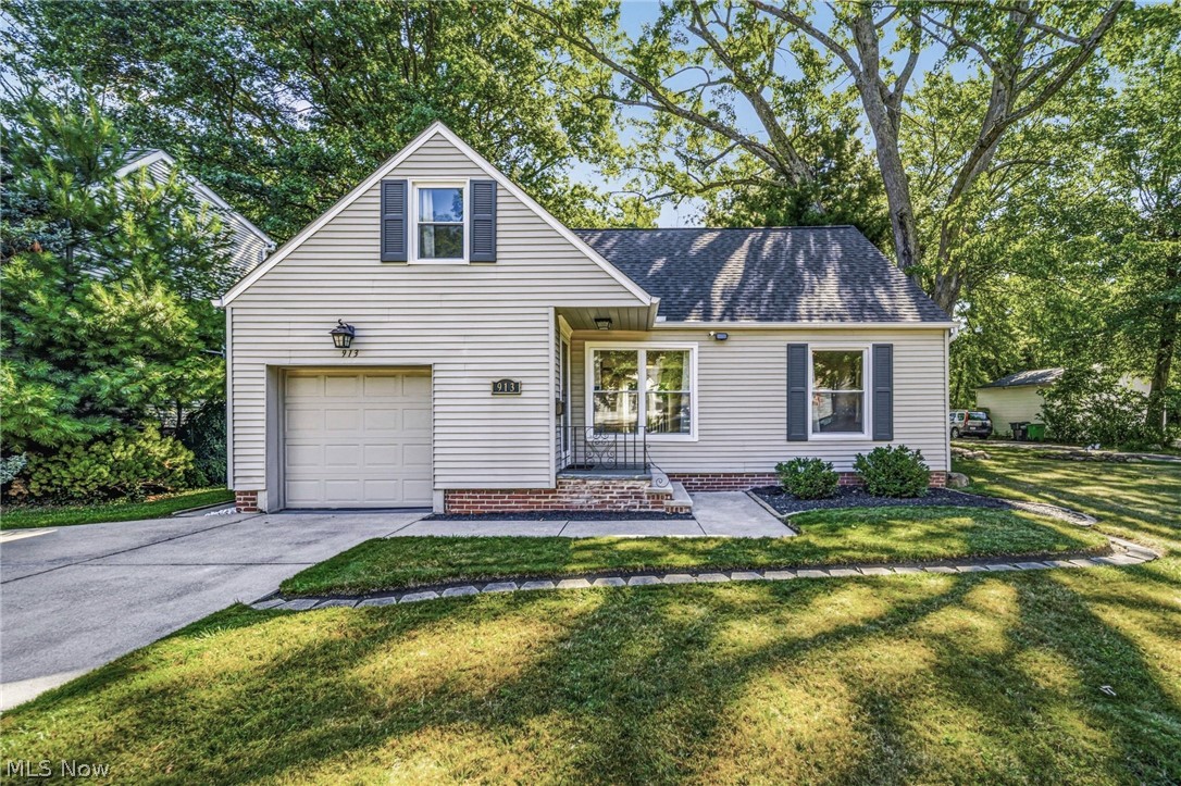 913 Glenside Road