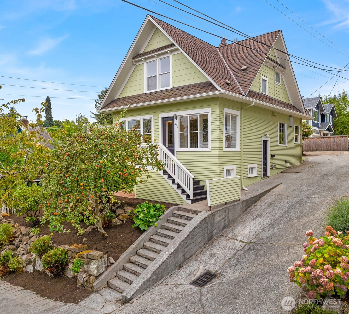 311 W Smith Street