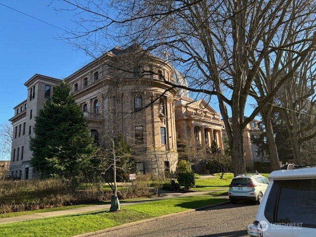 919 23rd Avenue E Unit: A