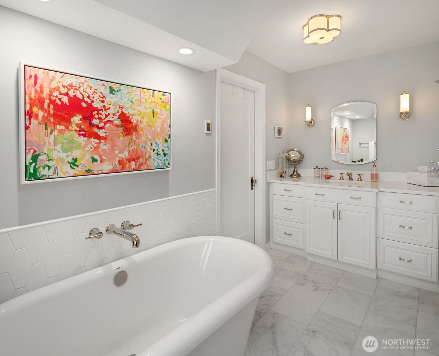 2256 W Viewmont Way W