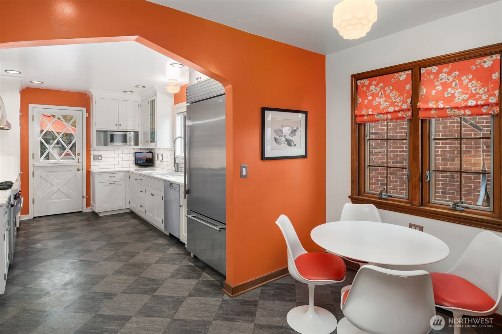 2256 W Viewmont Way W