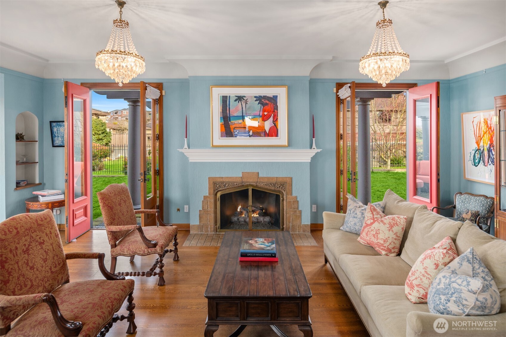 2256 W Viewmont Way W