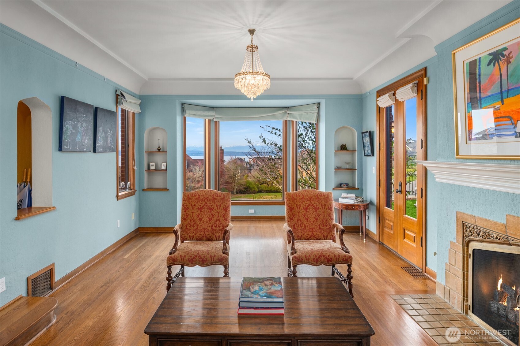 2256 W Viewmont Way W