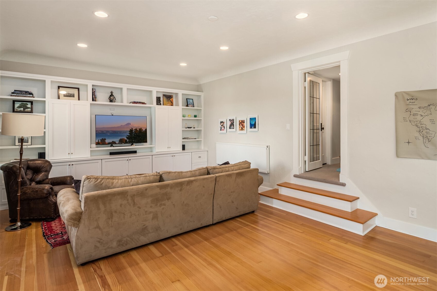 2403 11th Avenue W