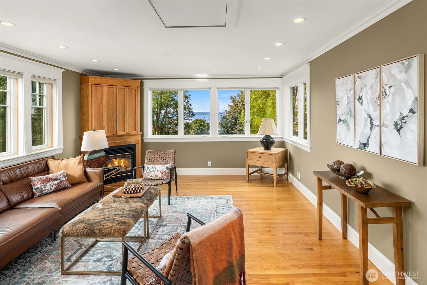 708 W Prospect Street