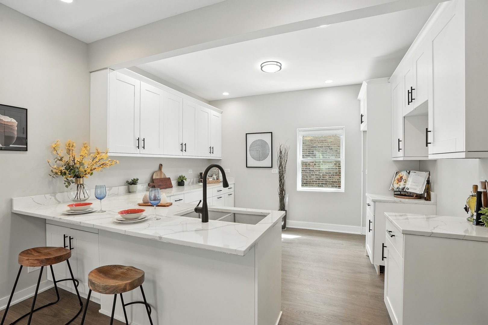 7943 S Bennett Avenue