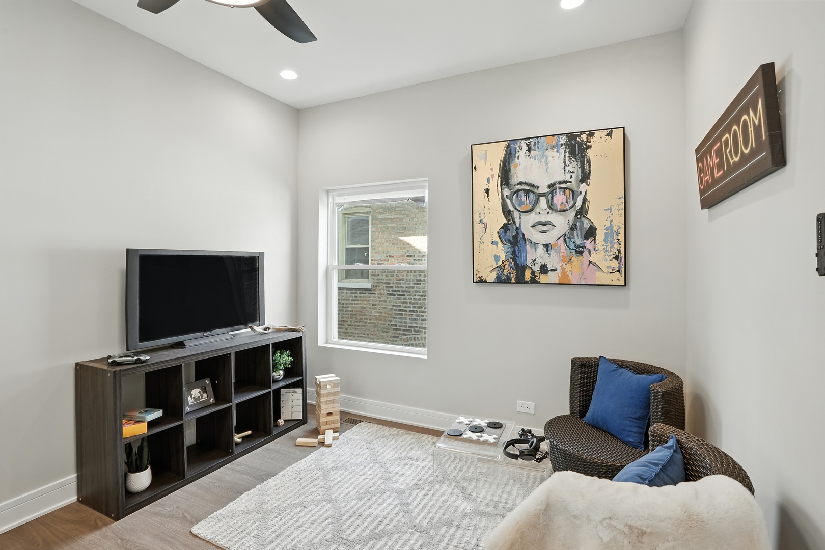 7943 S Bennett Avenue