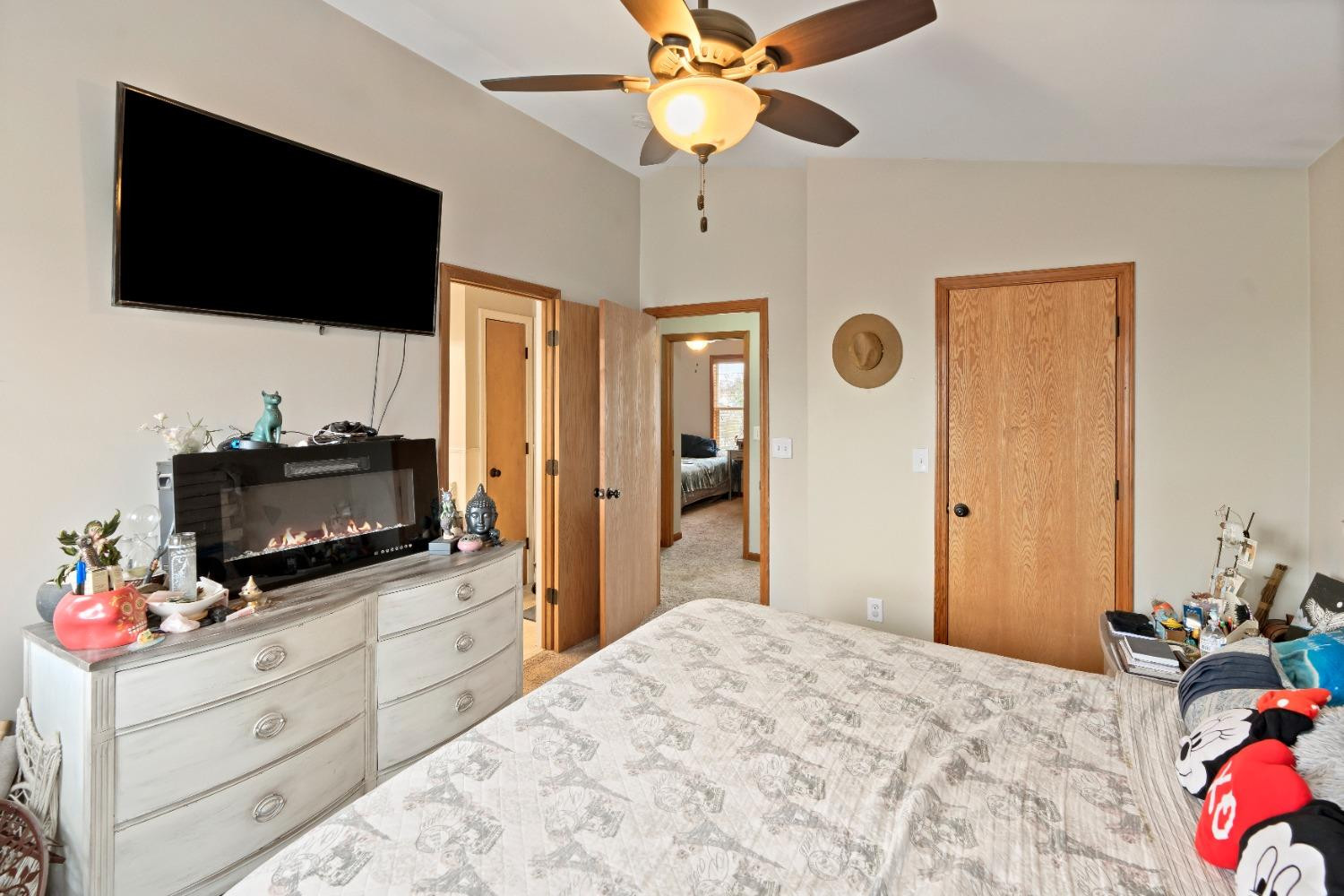 12387 Tippecanoe Place