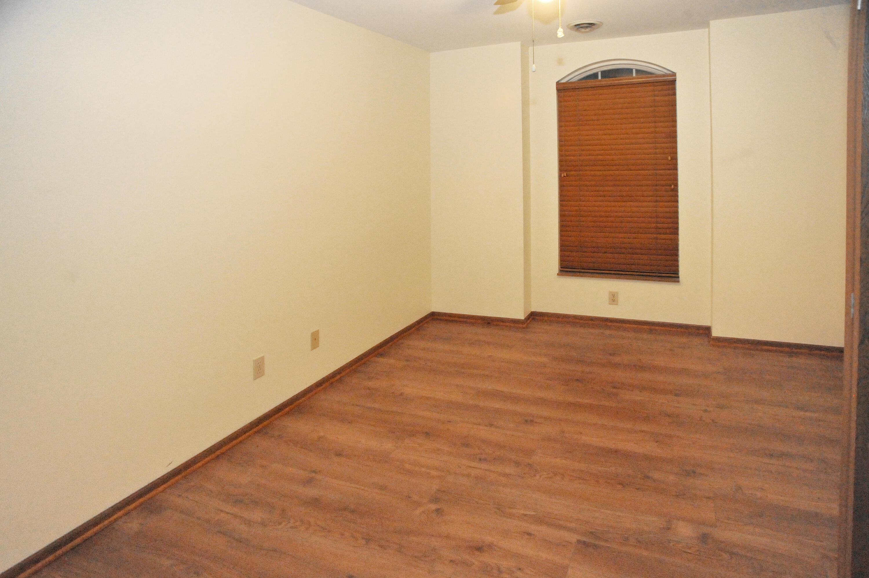 751 Forest Glen Drive