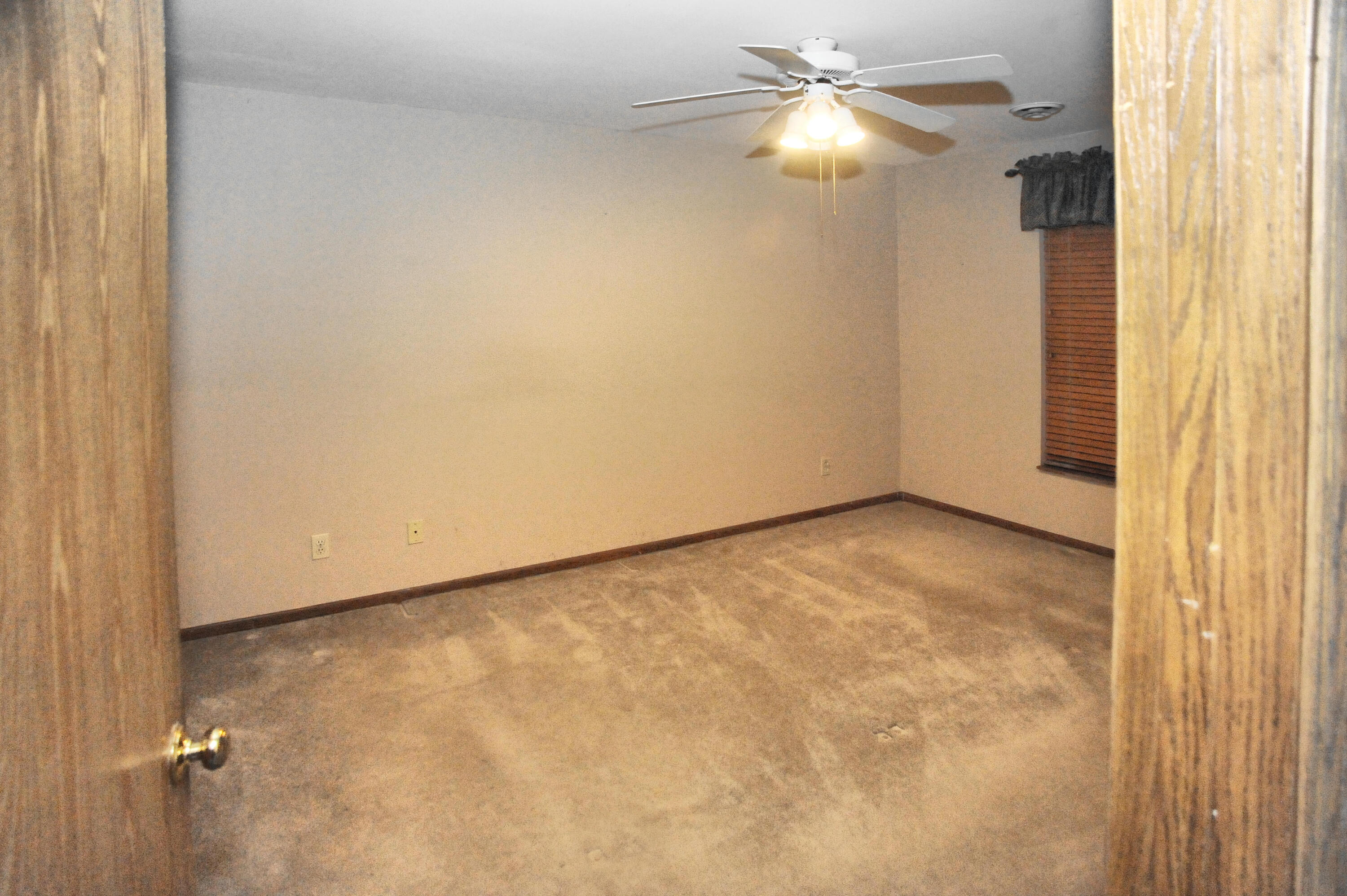 751 Forest Glen Drive