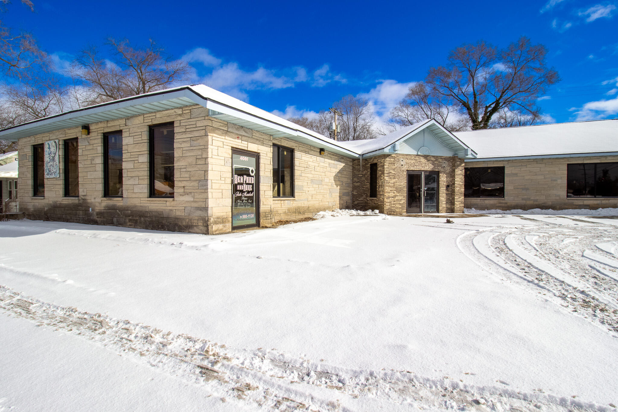 4061-63 Richard Gordon Hatcher Boulevard