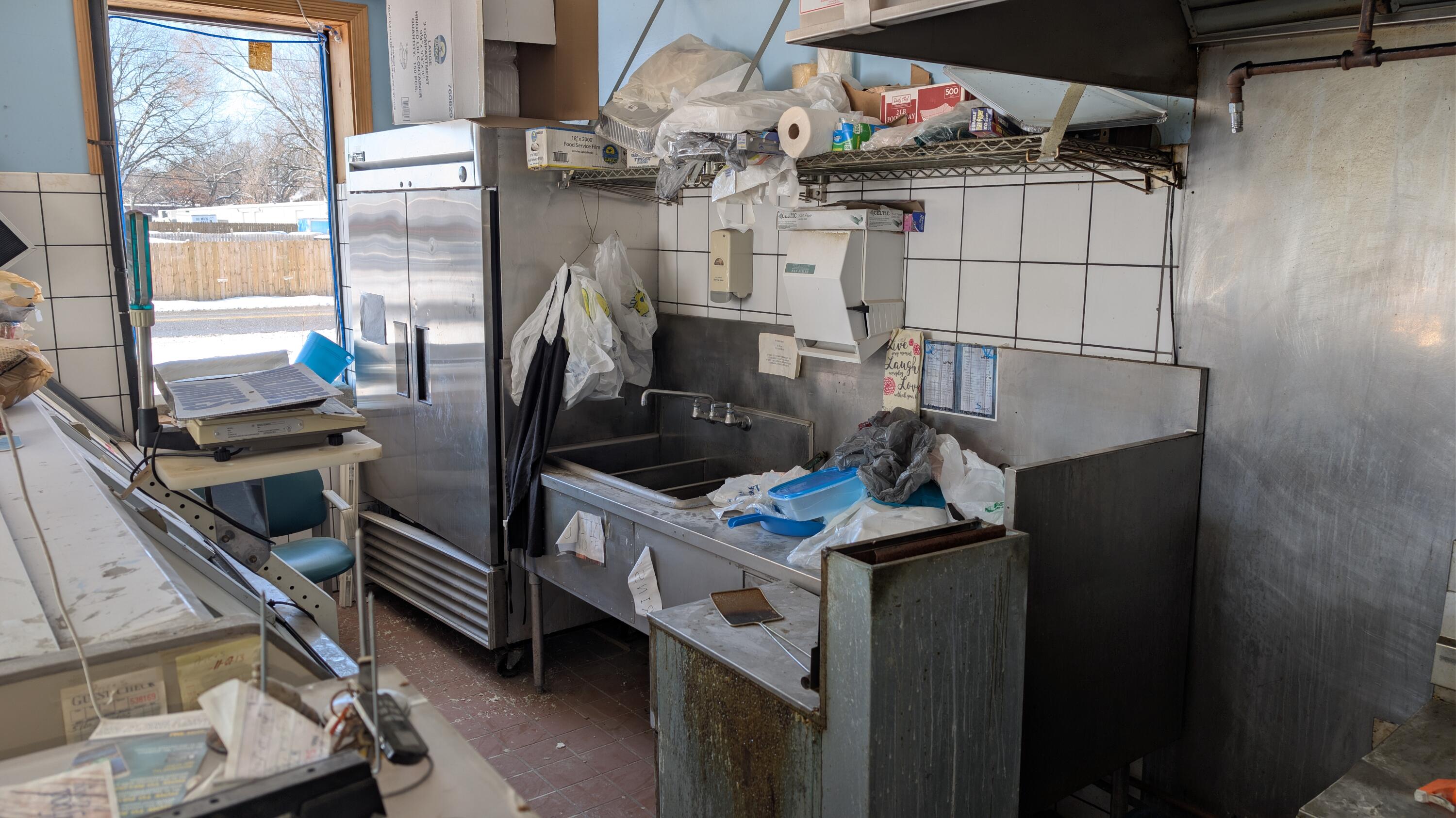 4061-63 Richard Gordon Hatcher Boulevard