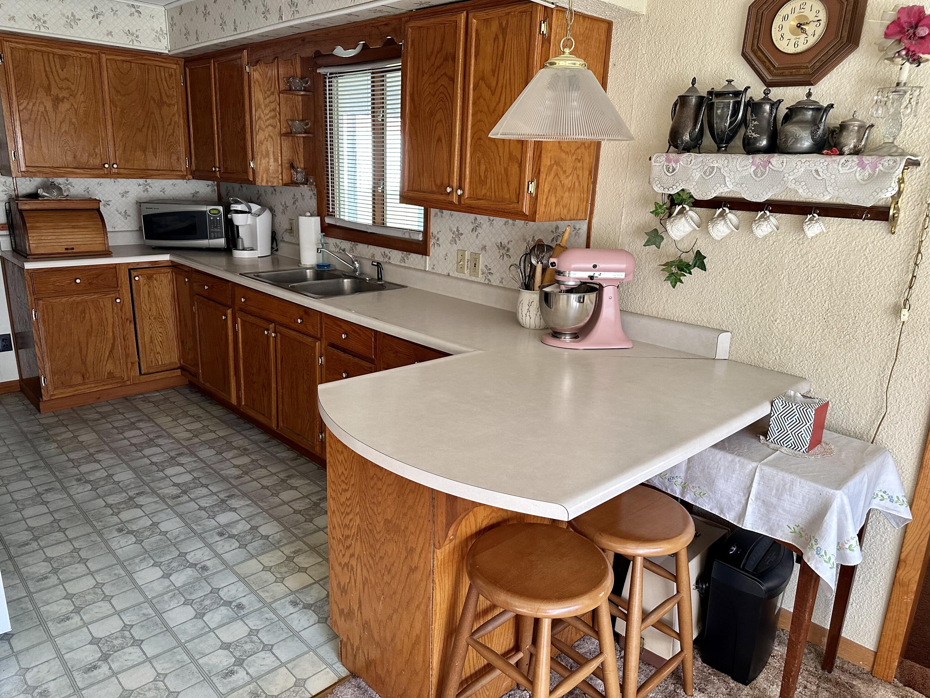 18831 Pleasant Valley Road