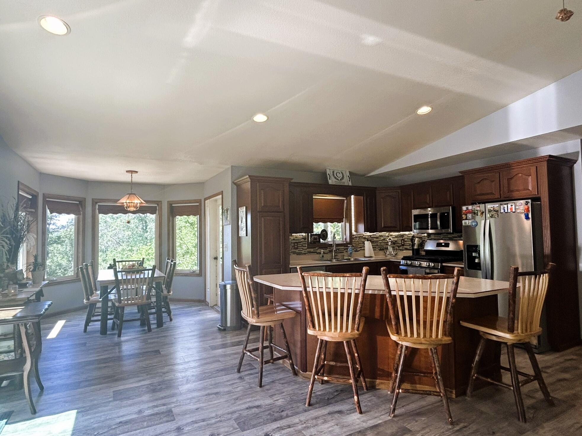 18280 Ess Lake Drive