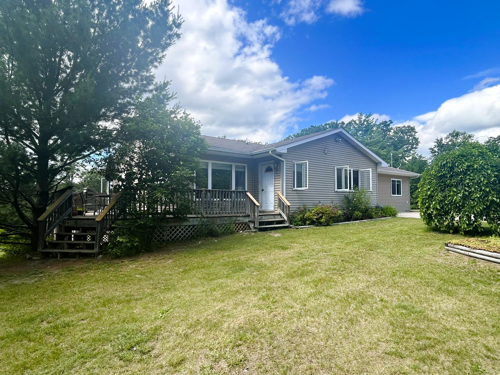 18280 Ess Lake Drive