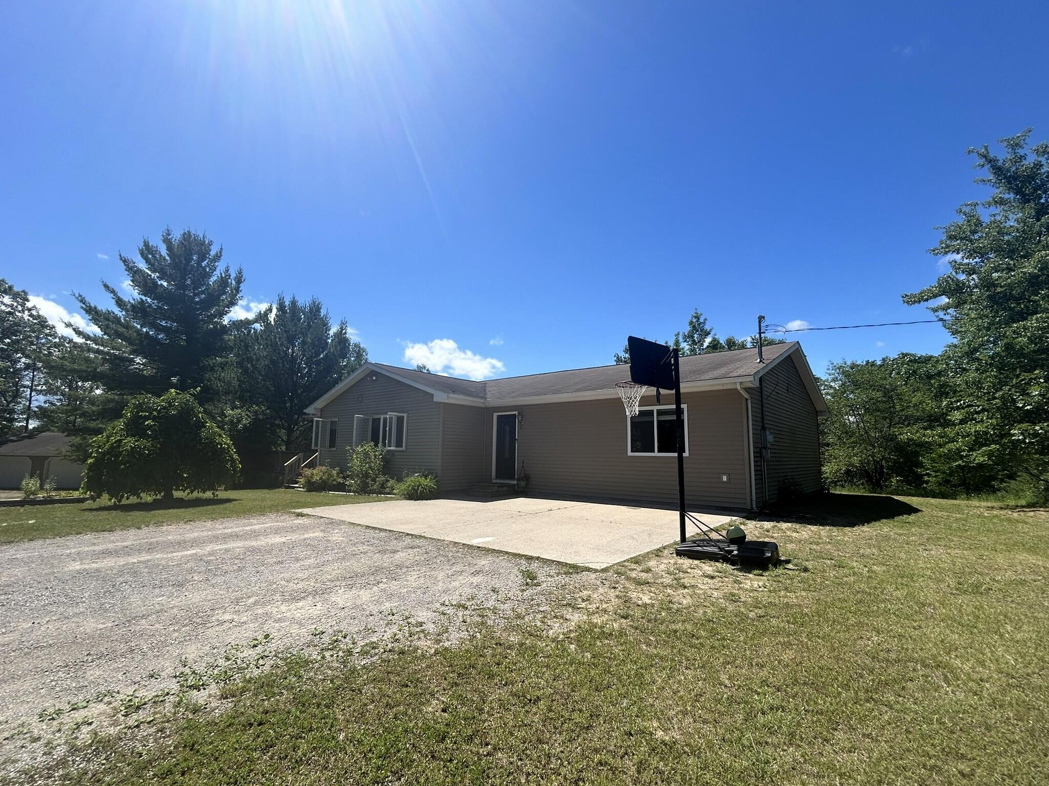 18280 Ess Lake Drive