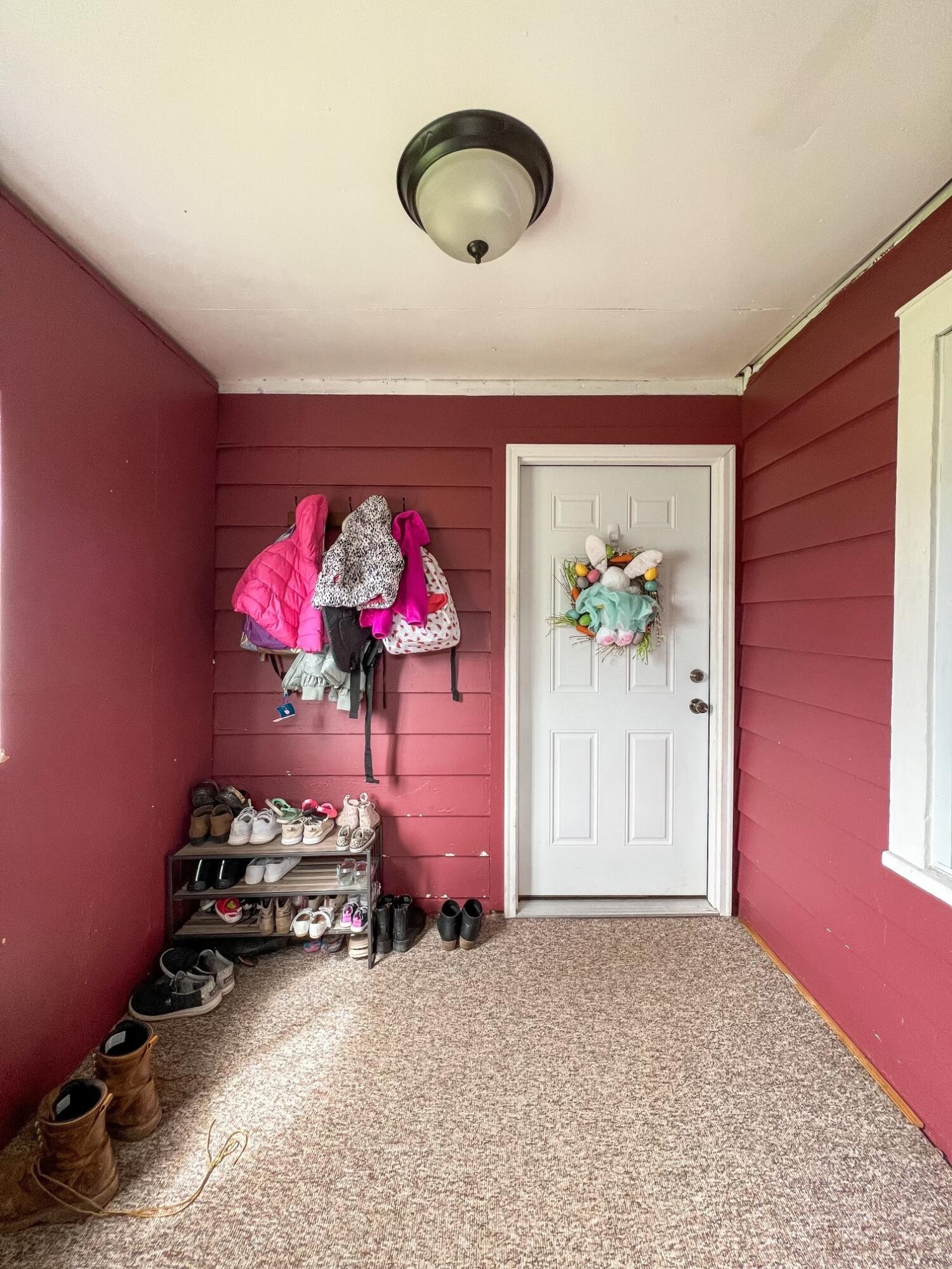 230 South County Street