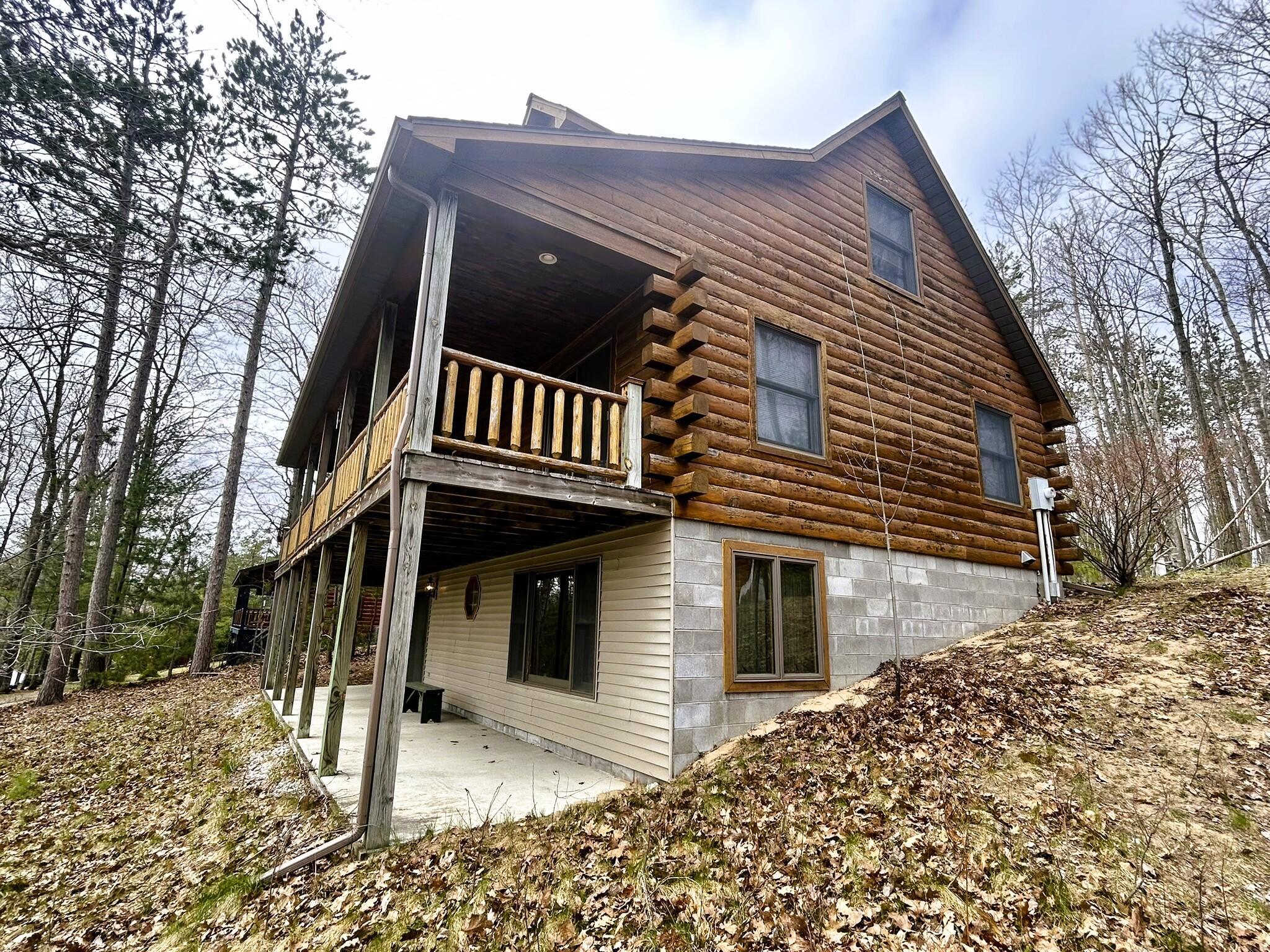 19831 Horseshoe Lake Drive