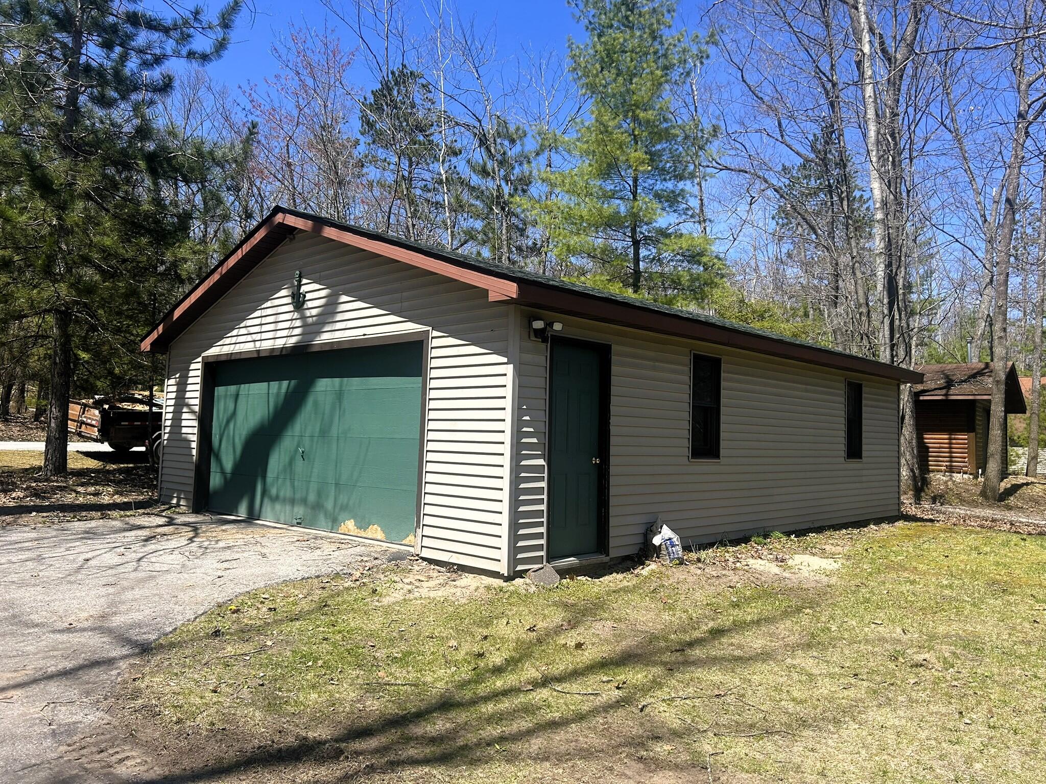 18975 Red Pine Drive