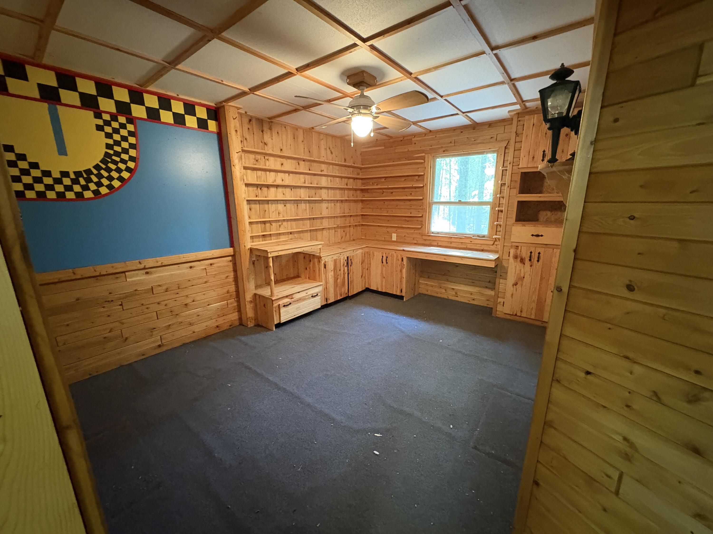 20730 E Riverside Drive