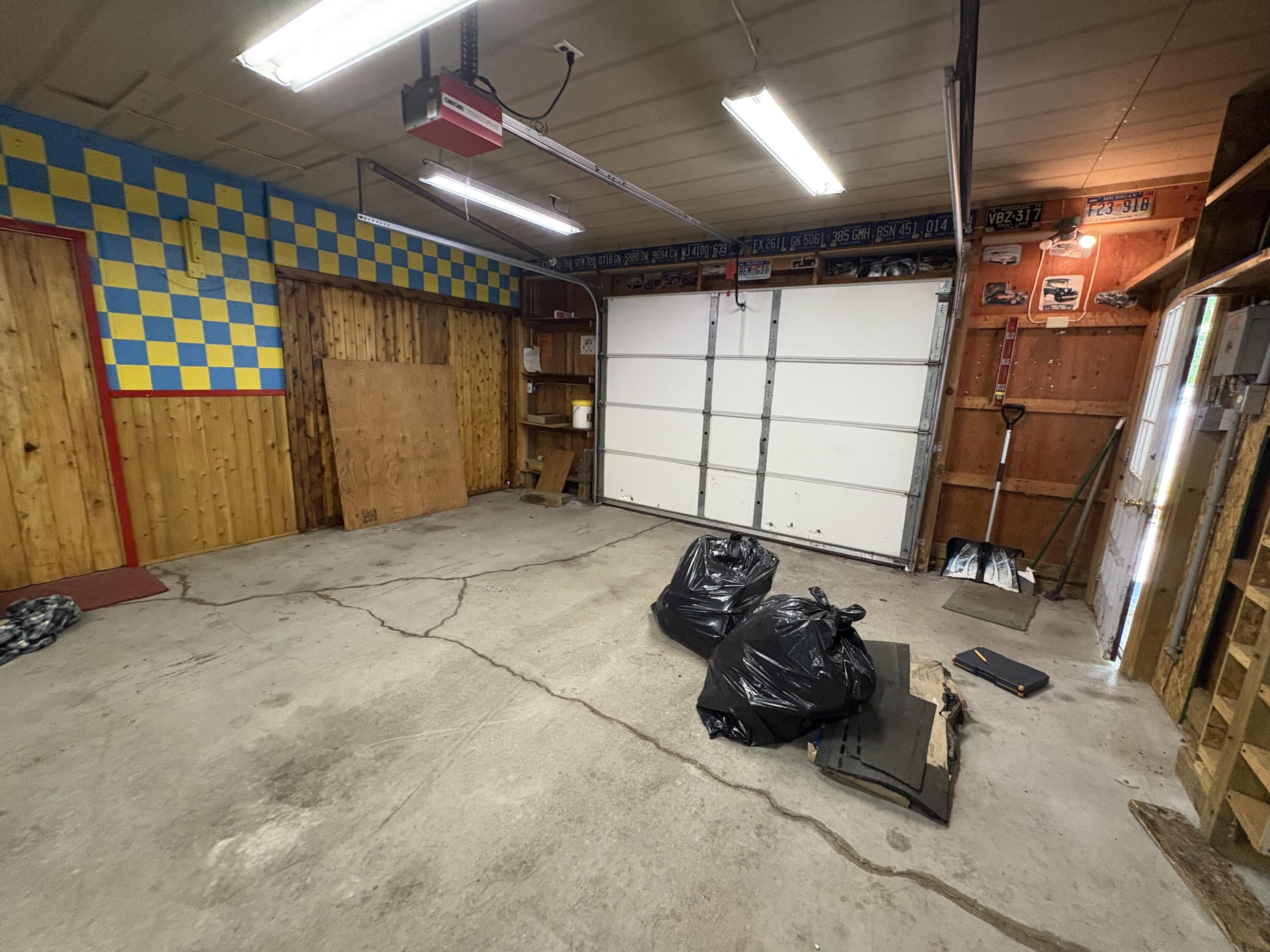 20730 E Riverside Drive