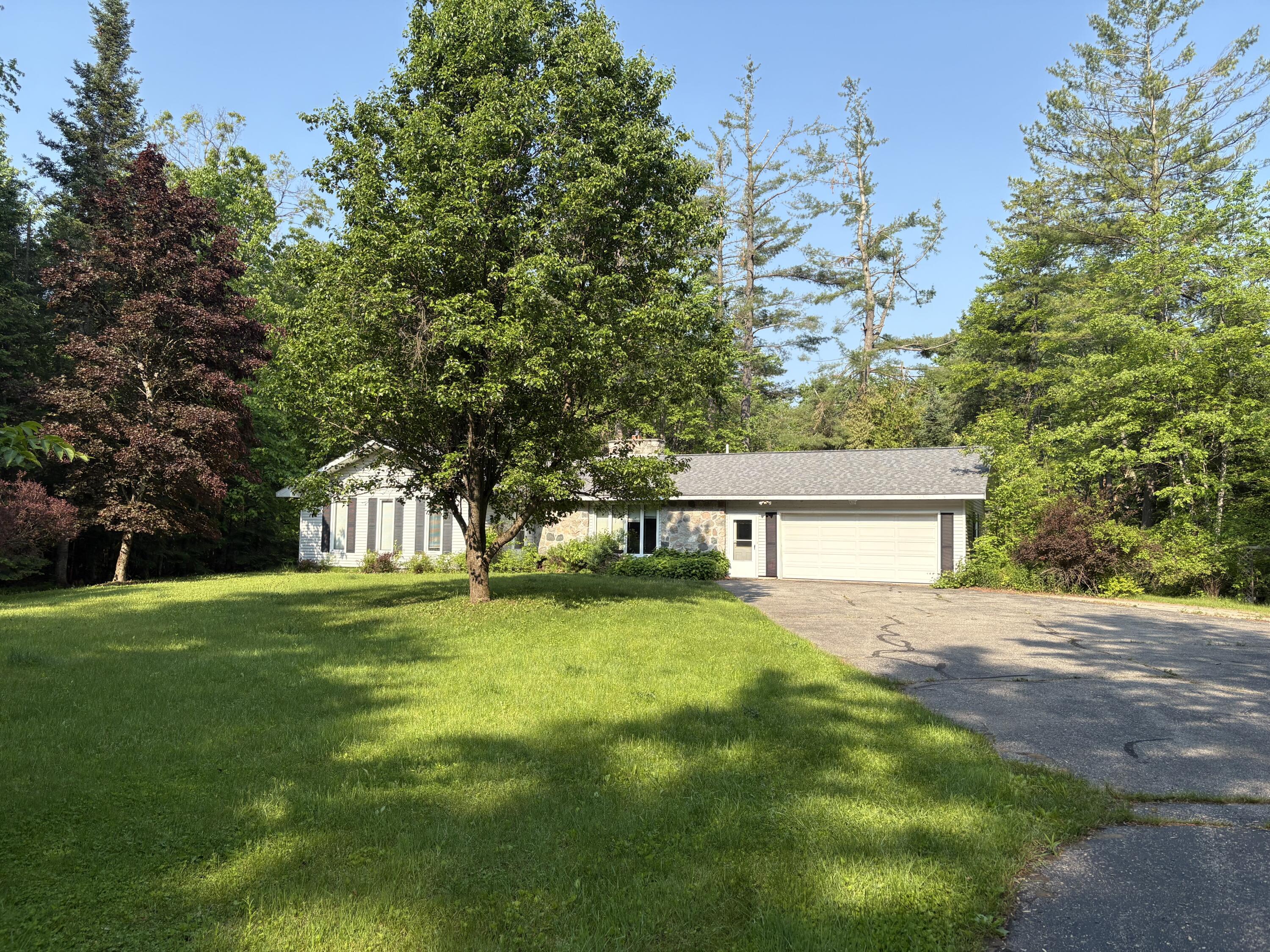 20730 E Riverside Drive