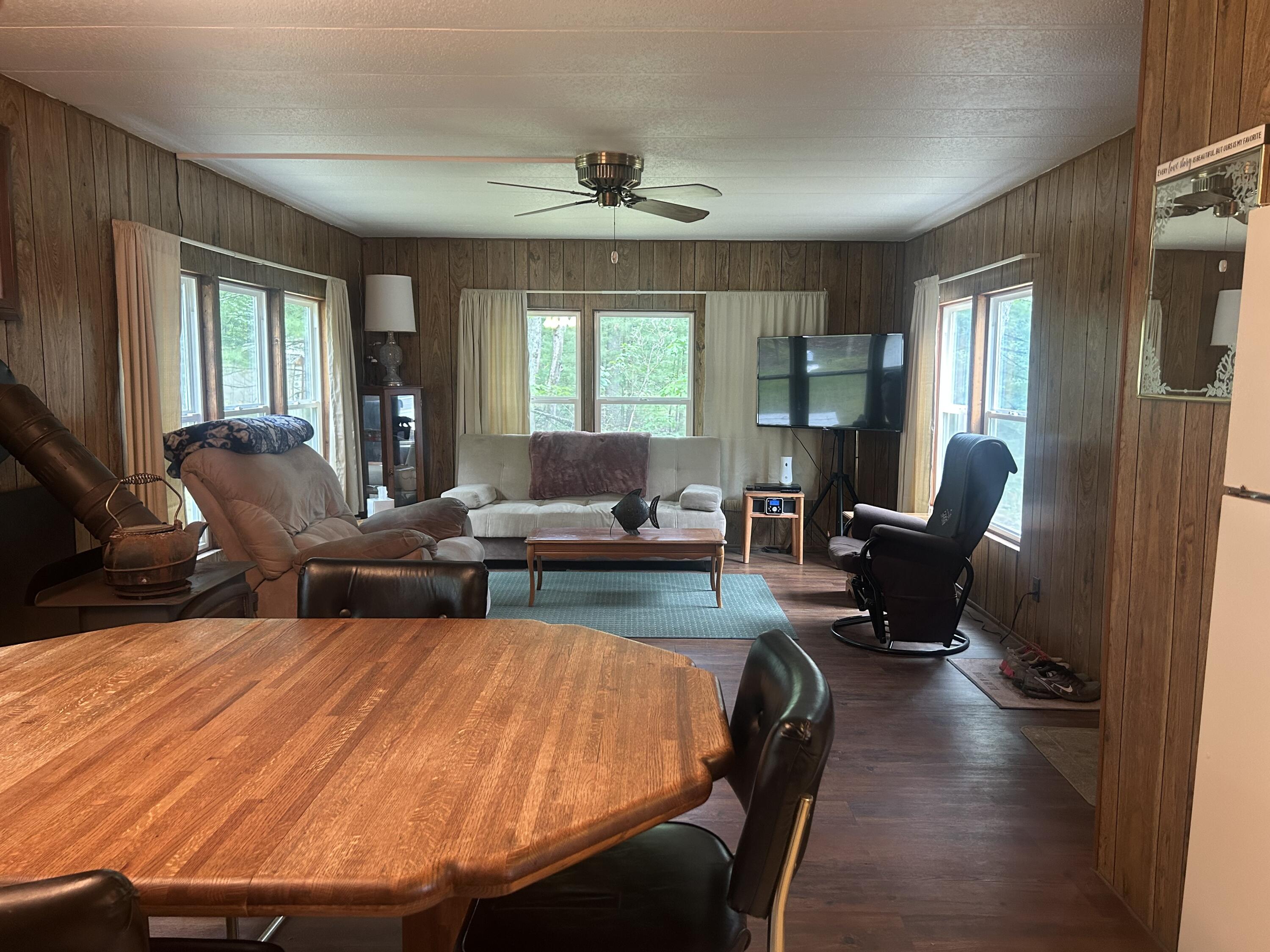 15939 Hiawatha Trail