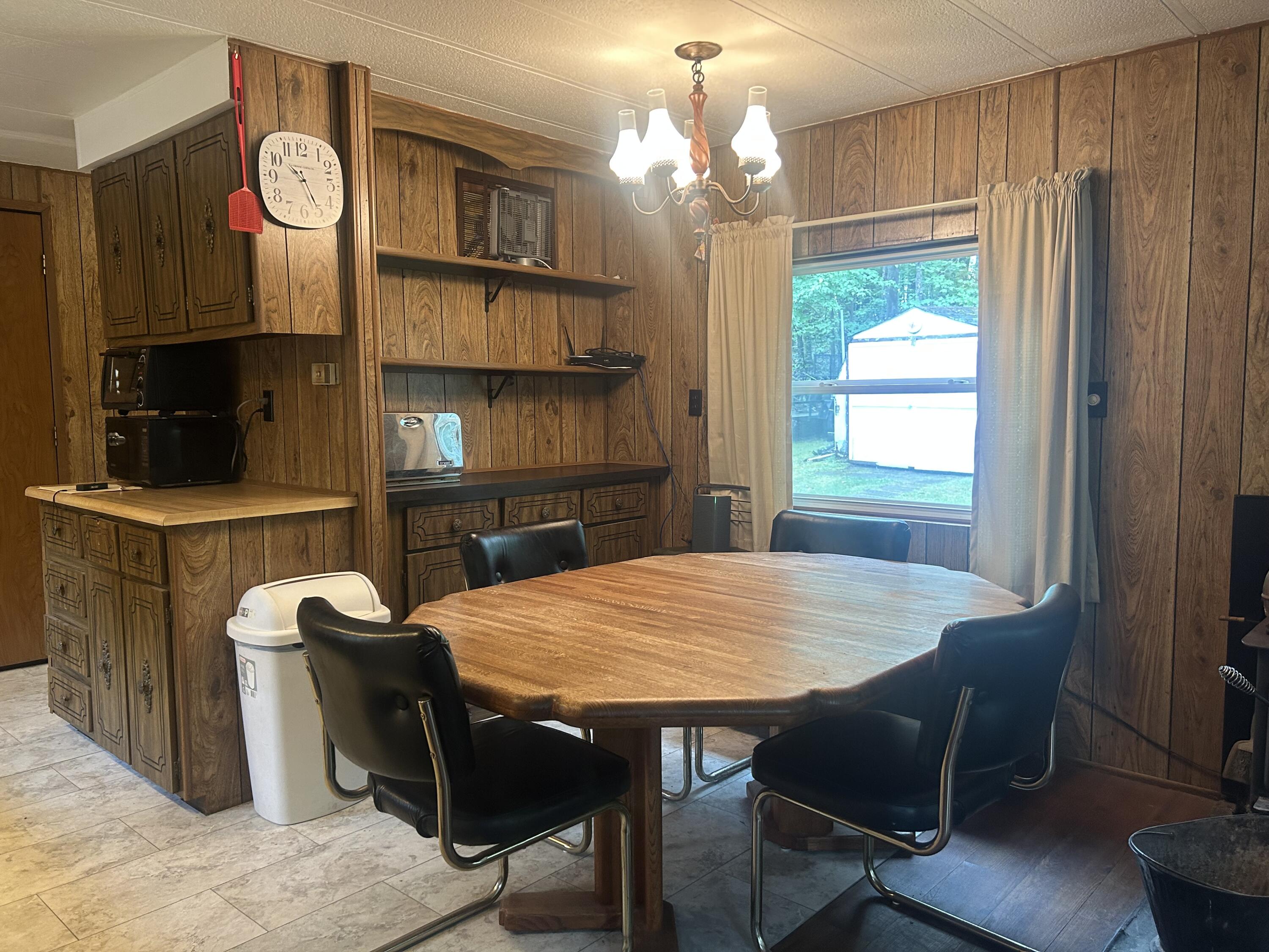 15939 Hiawatha Trail