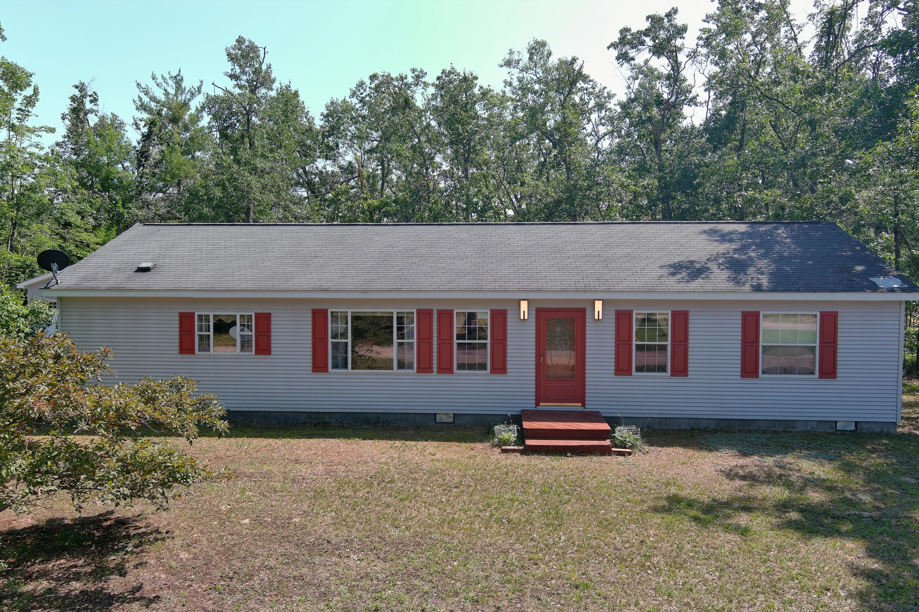 21901 Florence Avenue