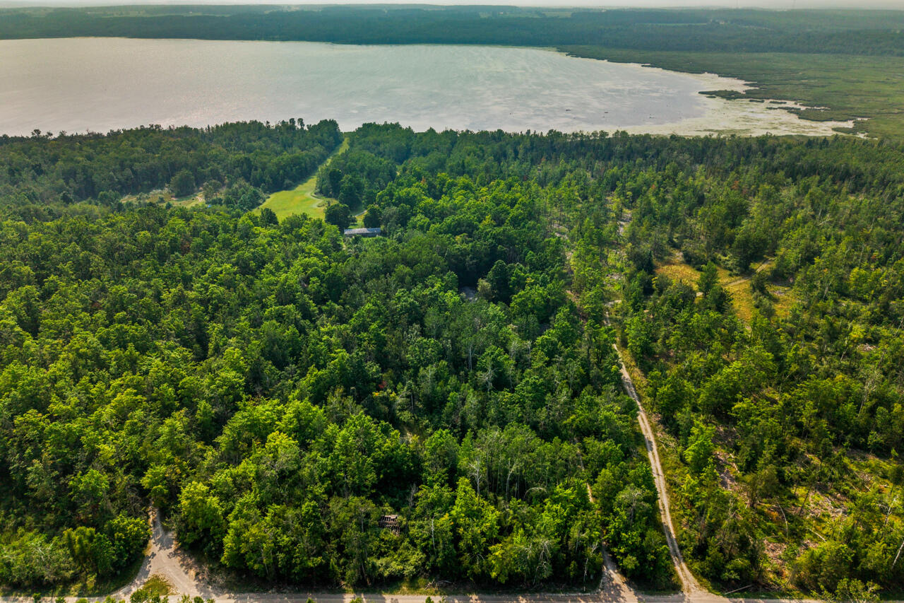 21100 Kiracofe Avenue