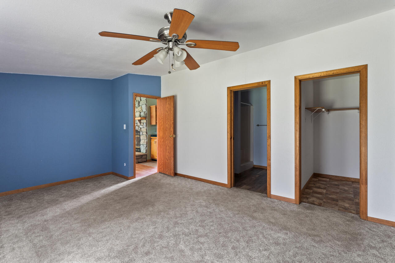 21100 Kiracofe Avenue