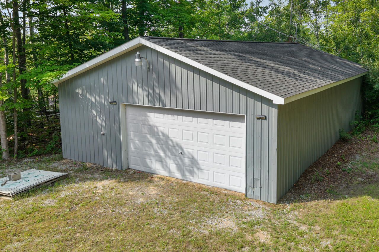 21100 Kiracofe Avenue