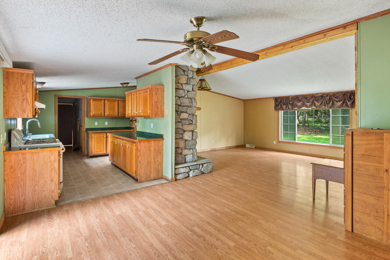 21100 Kiracofe Avenue