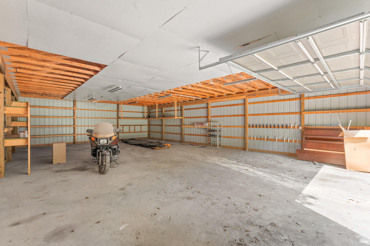 21100 Kiracofe Avenue