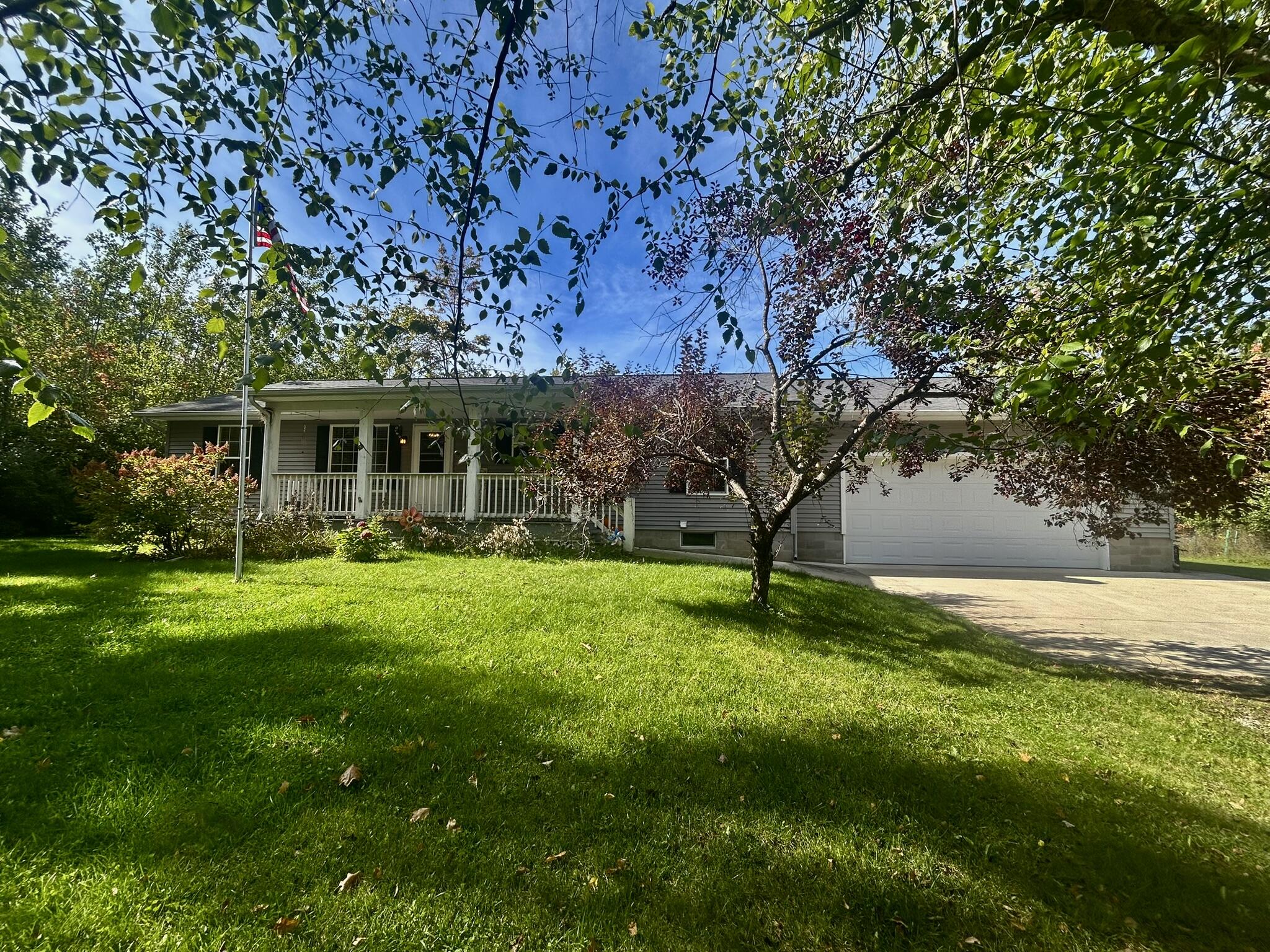 18150 Hardwood Trail