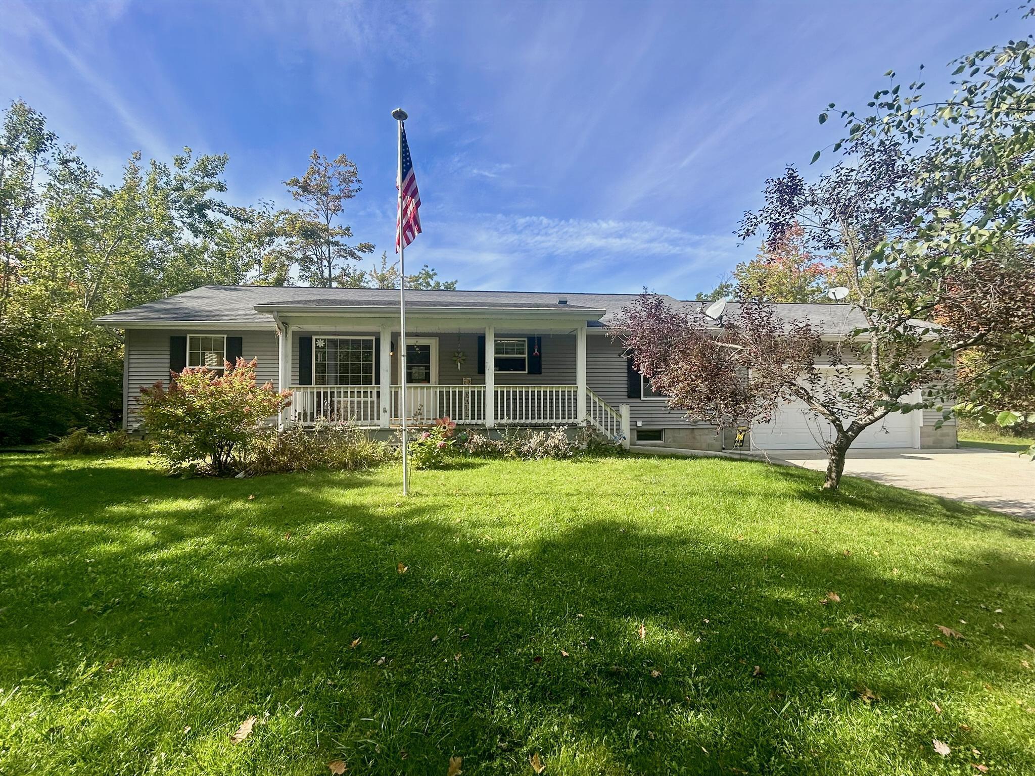 18150 Hardwood Trail