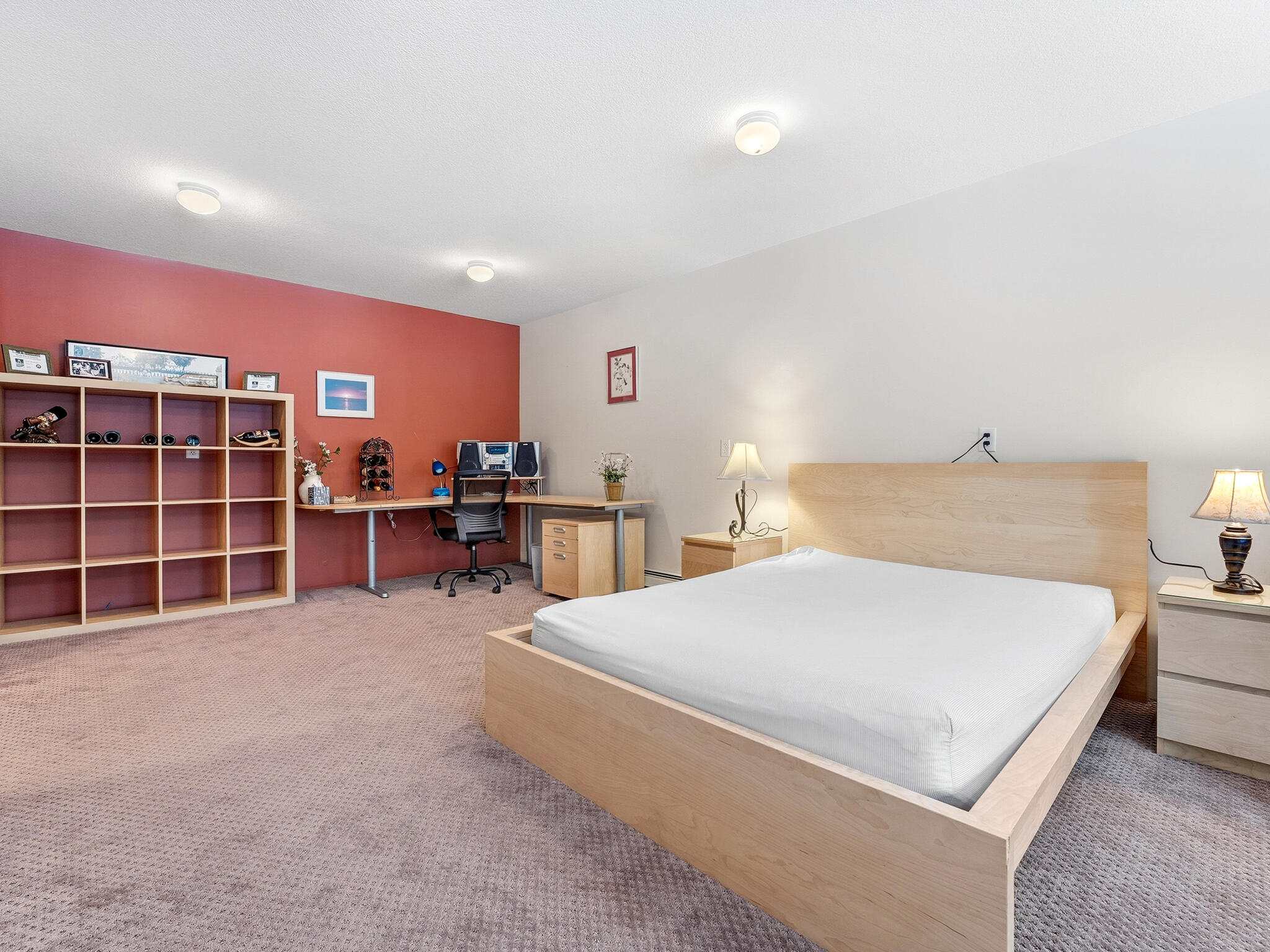 24960 E Riverside Drive