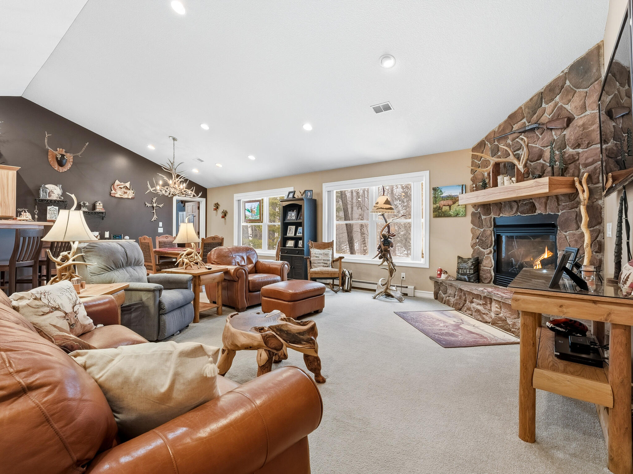 24960 E Riverside Drive