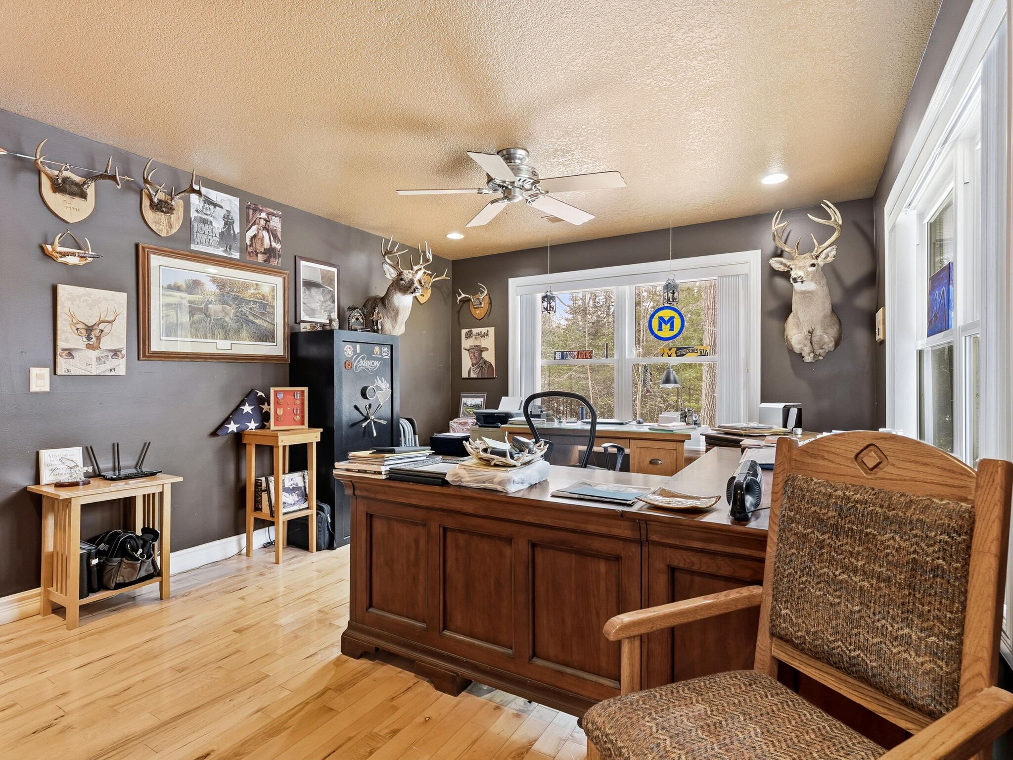 24960 E Riverside Drive