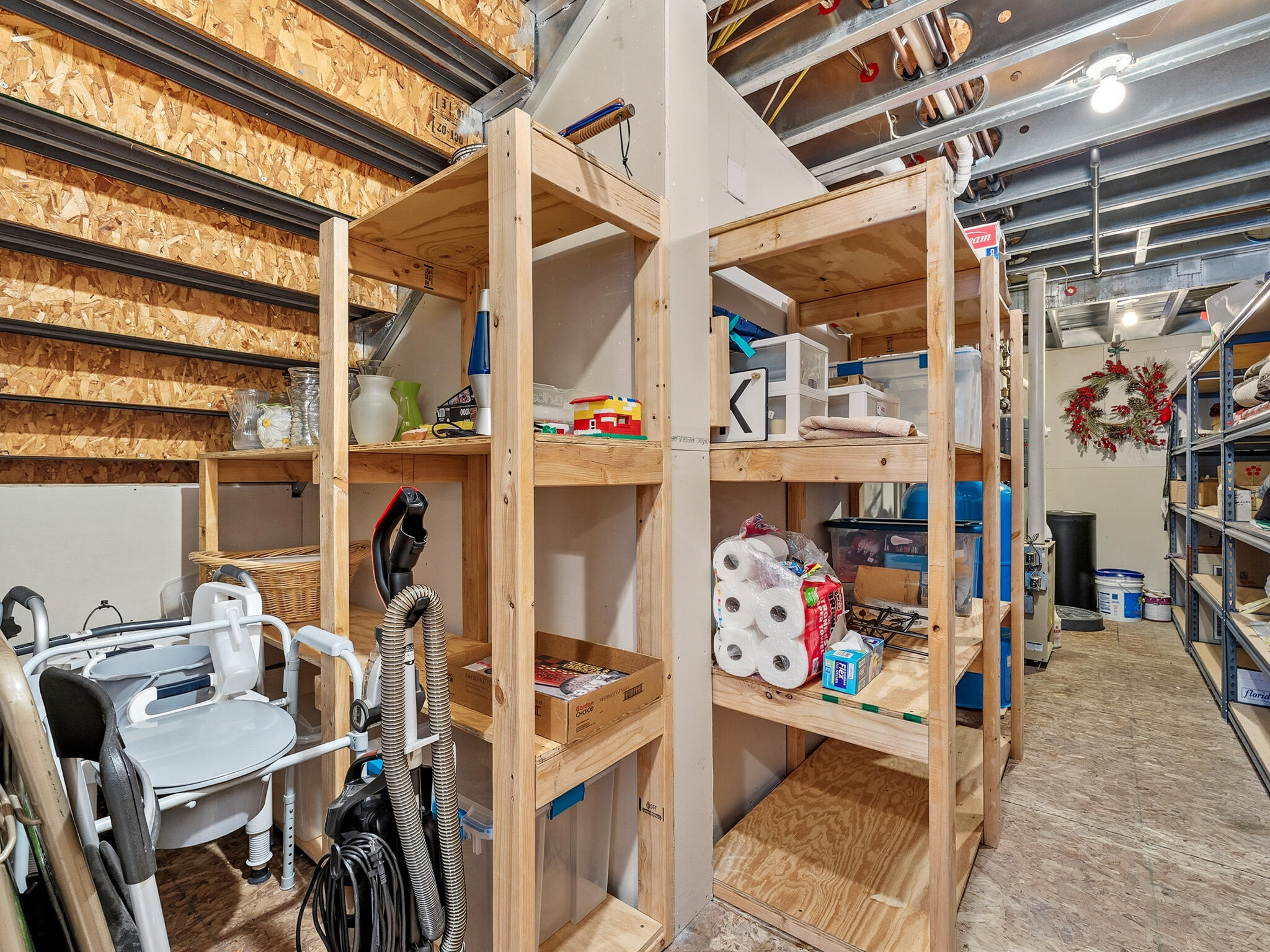 24960 E Riverside Drive