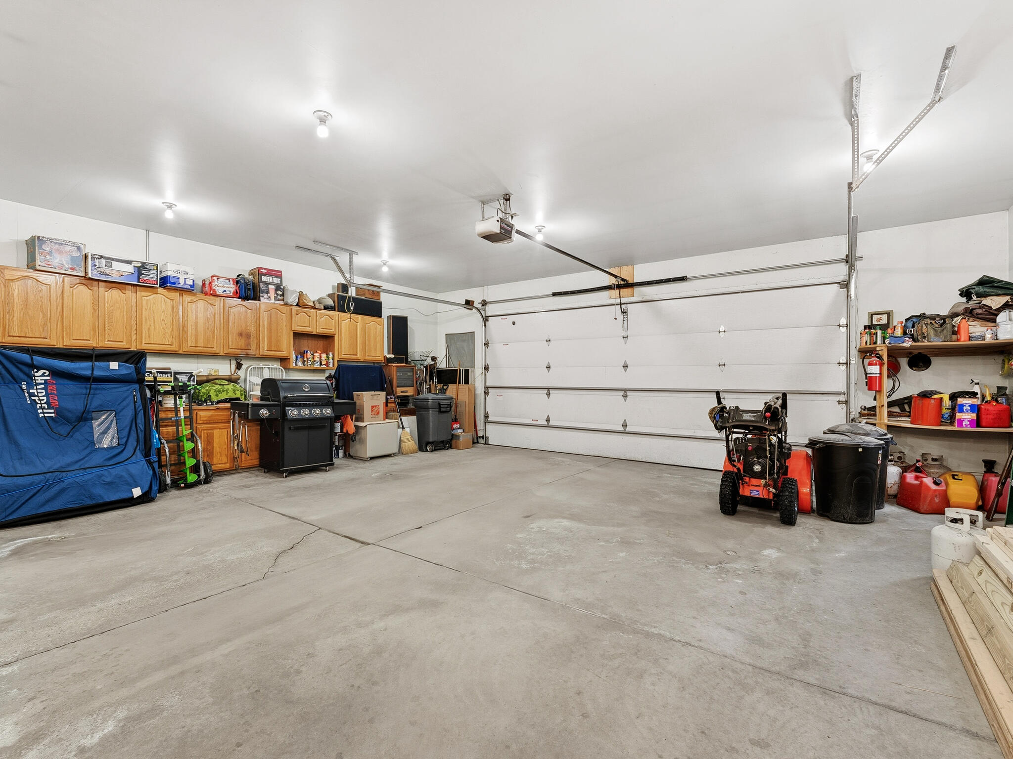 24960 E Riverside Drive