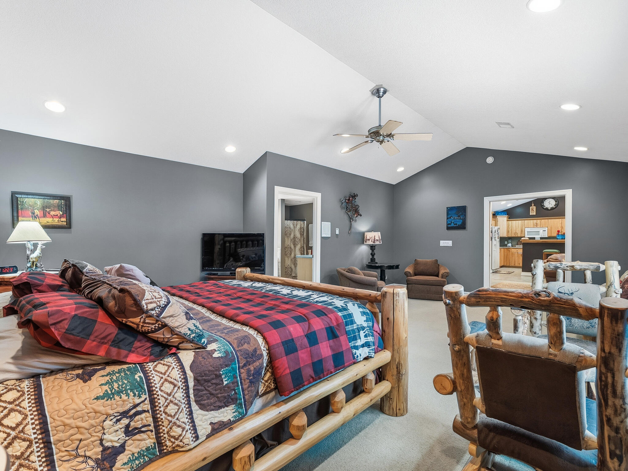 24960 E Riverside Drive