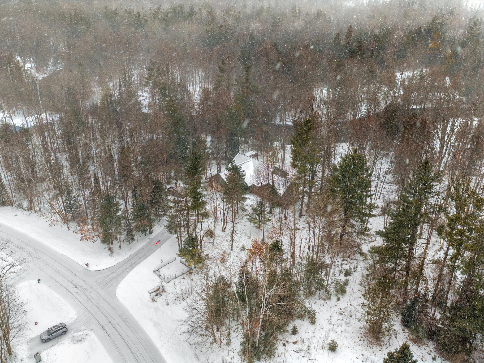 24960 E Riverside Drive