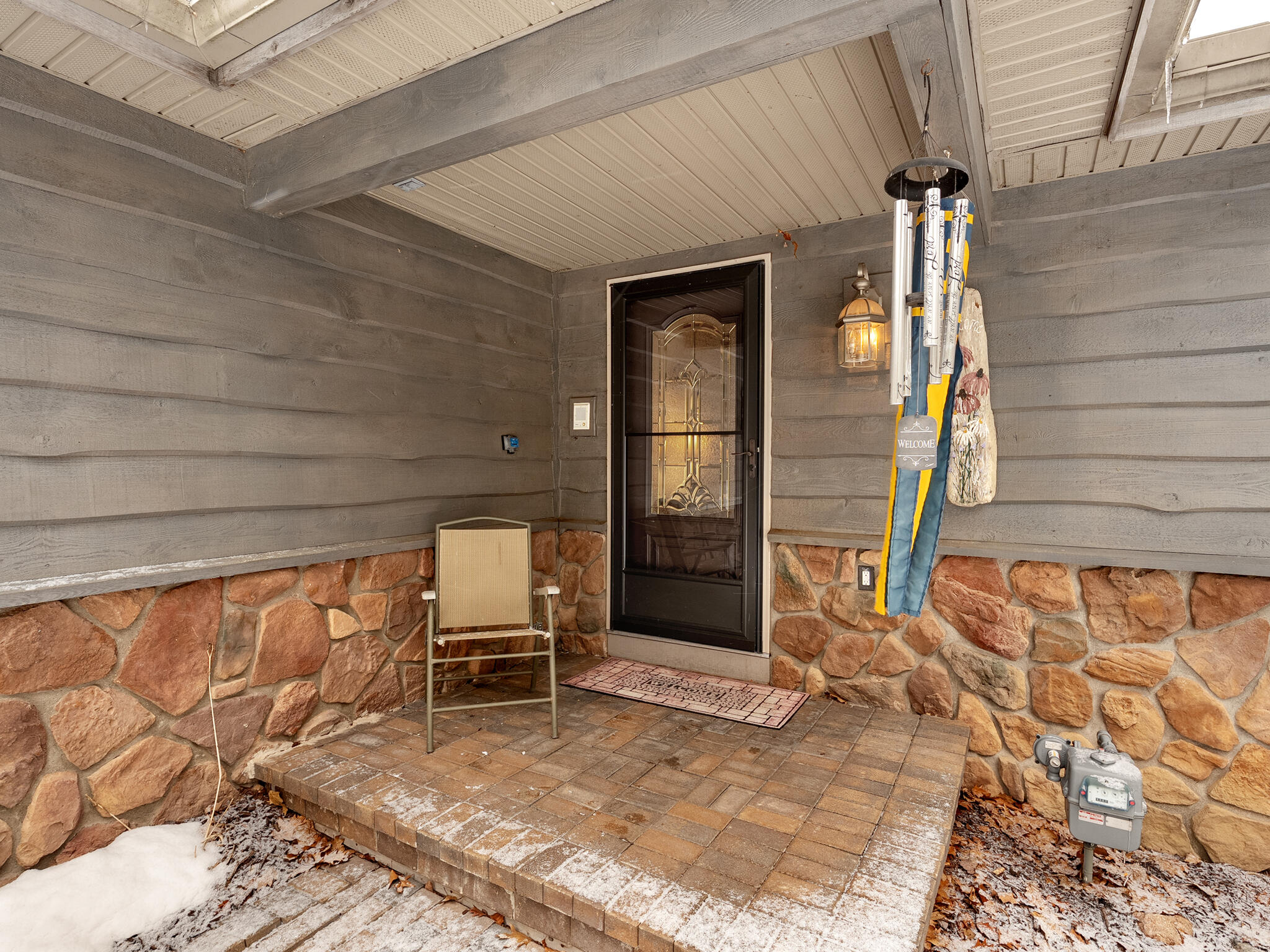 24960 E Riverside Drive