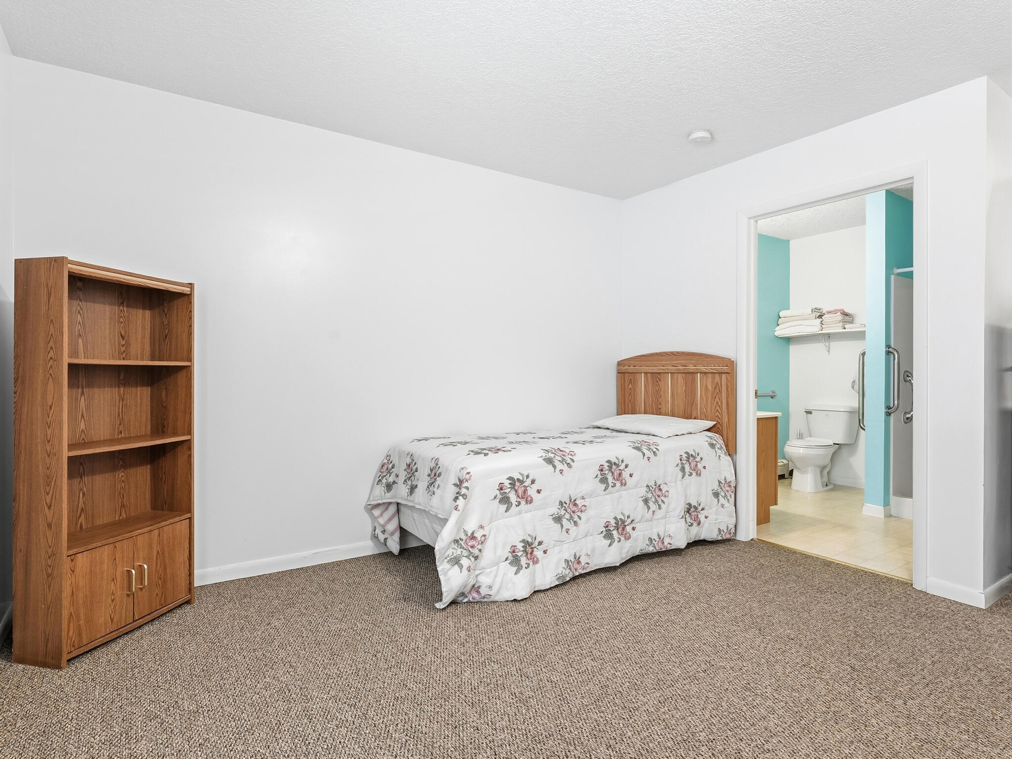 200 N Elizabeth Street